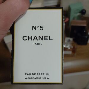 CHANEL #5 Eau De Parfum Sample 2ml (New)